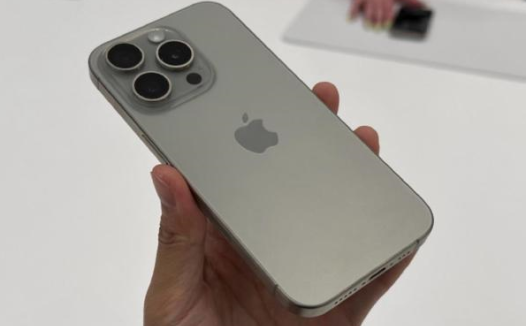 iPhone 16的相机控制按钮实用但也有不方便的地方